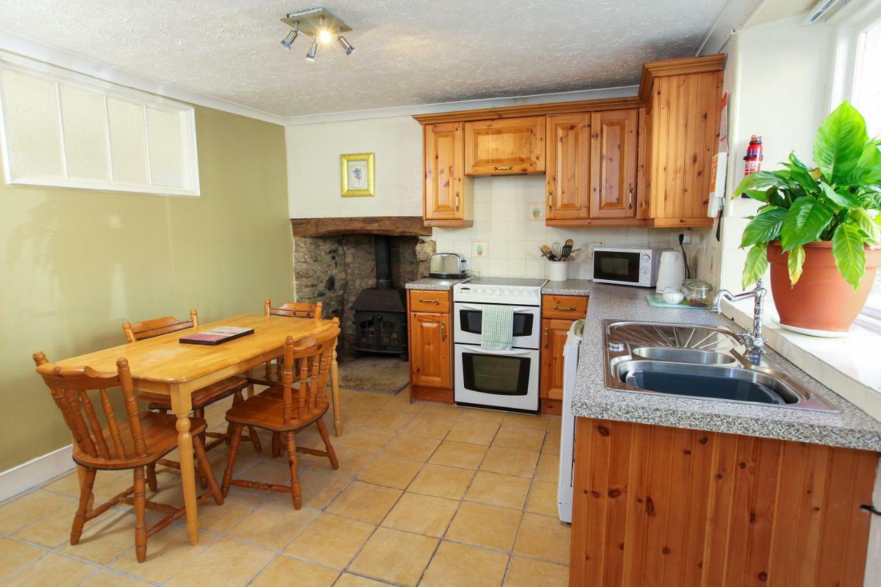 Scenery Cottage Bridford ภายนอก รูปภาพ