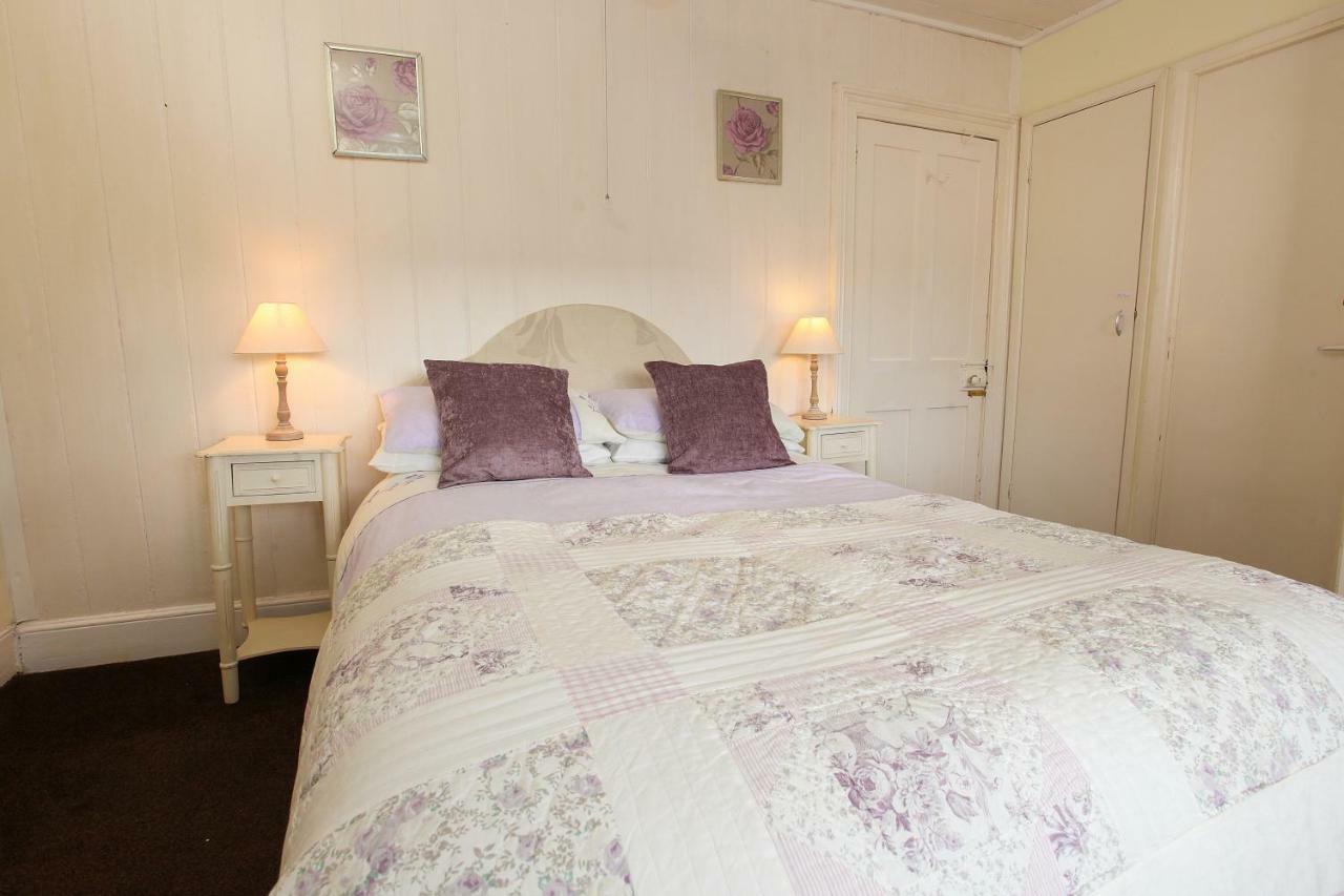 Scenery Cottage Bridford ภายนอก รูปภาพ